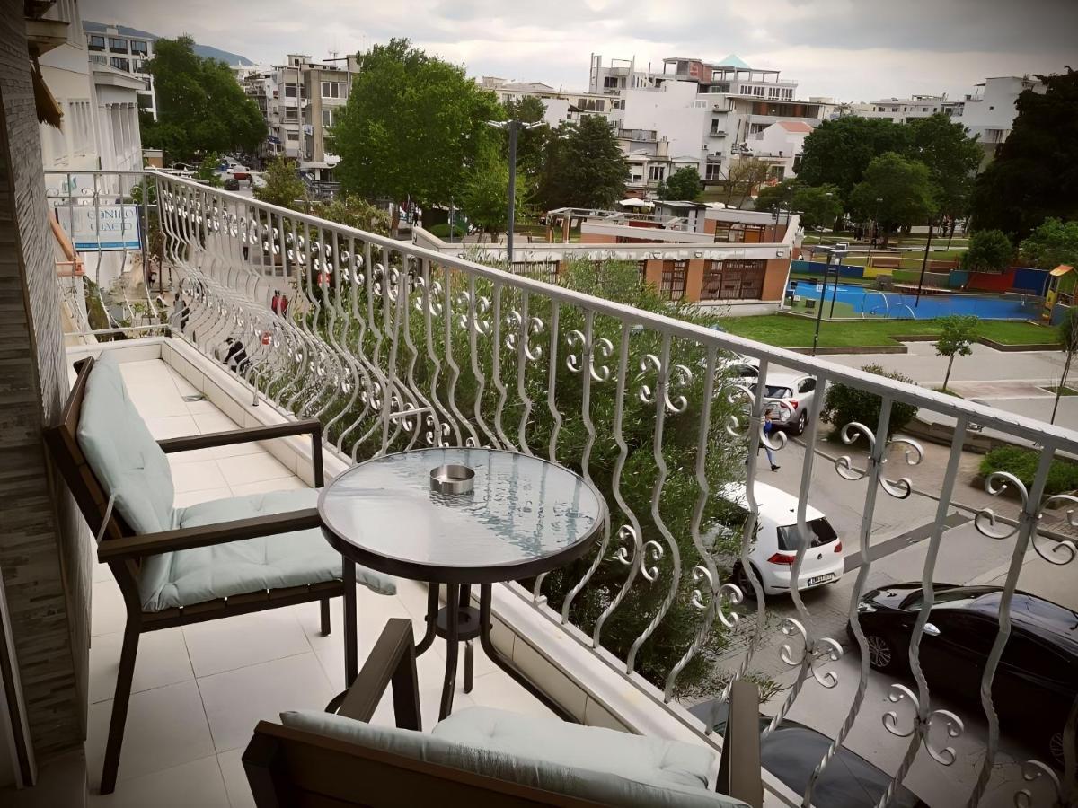 Centrally Xanthi